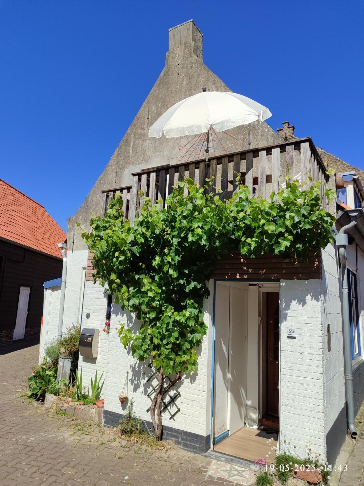 Willa The Cosy Little House With The Sundial Stavenisse Zewnętrze zdjęcie
